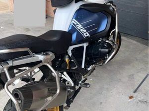 1250 GS ADVENTURE TROPHY. FINITION PRO