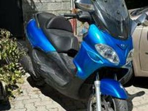 PIAGGIO X9 EVOLUTION 200