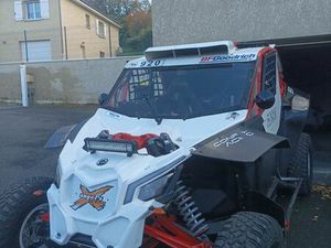 CAN AM X3 ÉCHANGE POSSIBLE POLARIS 4 PLACES