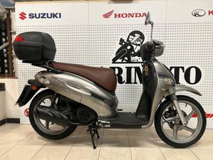 VENDO KYMCO PEOPLE 125 E3 (2007 - 16) USATA A RAPALLO (CODICE 9871349) - MOTO.IT
