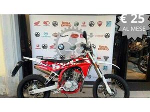 VENDO SWM RS 125 R (2017 - 20) USATA A FIRENZE (CODICE 9871442) - MOTO.IT