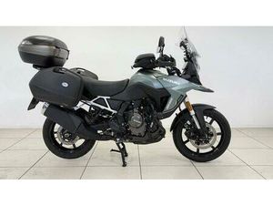 VENDO SUZUKI V-STROM 800SE (2023 - 24) USATA A MODENA (CODICE 9871306) - MOTO.IT