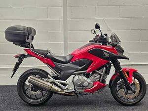 HONDA NC700X ABS ** TOP BOX - AUGUST 26 MOT - HISS **