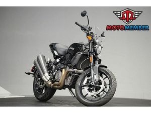 2019 INDIAN FTR 1200 THUNDER BLACK