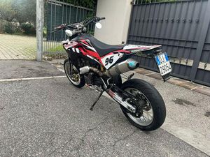 VENDO HUSQVARNA SM 610 (2008) USATA A PRATO (CODICE 9870908) - MOTO.IT