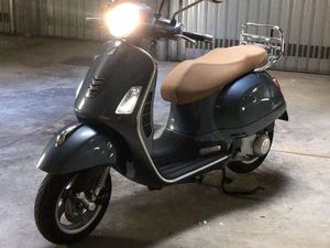 VESPA GTS 300 BLU/AZZURRO