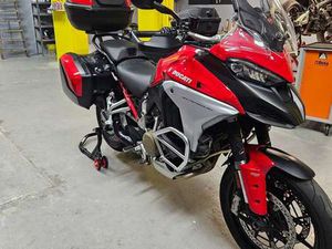 DUCATI MULTISTRADA V4 S TRAVEL ROSSO