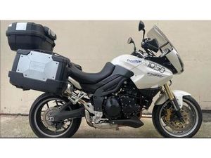 VENDO TRIUMPH TIGER 1050 ABS (2006 - 12) USATA A TORINO (CODICE 9871334) - MOTO.IT