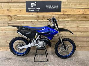 2022 YAMAHA YZ 125 MOTOCROSS BIKE VERY LOW USE COMPLETELY STOCK MACHINE