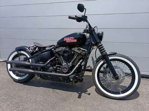 HARLEY-DAVIDSON STREET BOB