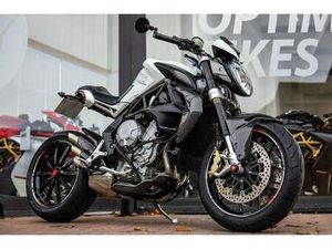 MV AGUSTA BRUTALE LOW MILES ! CARBON ! STUNNING