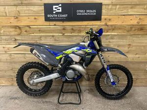 SHERCO SE FACTORY 125 ENDURO ROAD REGISTERED ELECTRIC START