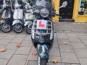PIAGGIO, VESPA, 2019, 124 (CC)
