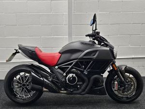DUCATI DIAVEL ABS ** 12 MONTHS MOT - CARBON PARTS - FULL HISTORY **