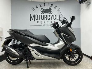 HONDA FORZA 300 SCOOTER PETROL CVT EURO 4 (26 PS) 279 CC