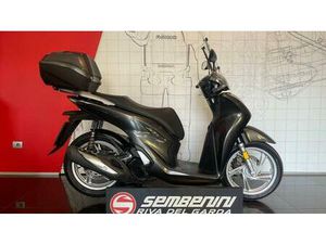 VENDO HONDA SH 150I (2020 - 23) USATA A RIVA DEL GARDA (CODICE 9871366) - MOTO.IT