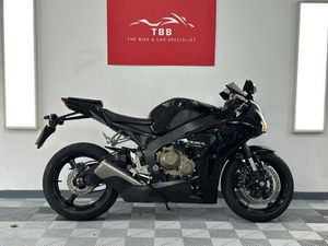 HONDA CBR1000RR FIREBLADE ROAD SPORT 999 CC
