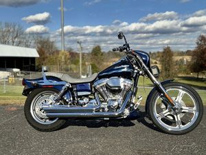 2002 DYNA WIDE GLIDE®