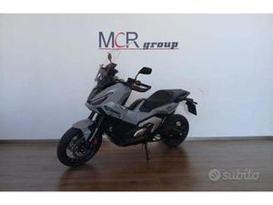 HONDA X-ADV 750 2026