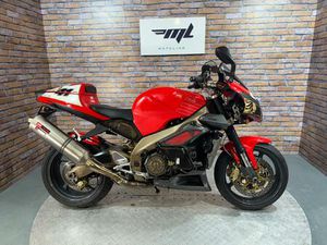 APRILIA TUONO 1000
