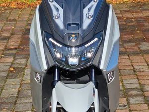 SYM MAXSYM 400I WEIß NEUWERTIG GARANTIE