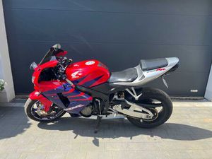 HONDA CBR 600RR PC37 POLIFT 2005R – SERWISOWANA KRAPKOWICE