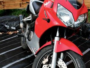 HONDA CBR 125R | 2005 | GAŹNIK | ZADBANA + NOWE OPONY GRATIS BESTWINA