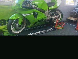 RENNMOTORRAD SUZUKI GSXR 1000