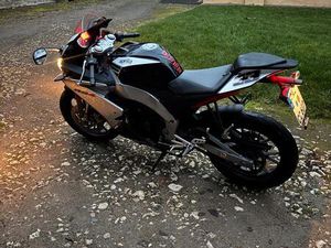 APRILIA RS4 (LEO VINCE AUSPUFF)