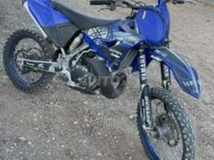 YAMAHA YZ 250