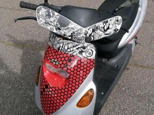 YAMAHA BREEZE 50 2 SCHLÜSSEL TOPCASE BIS SONNTAG 400 EURO FEST