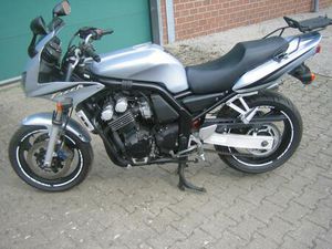 YAMAHA FAZER FACELIFT