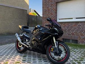 YAMAHA R6 RJ09