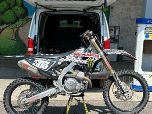 HONDA CRF 450 R 2023
