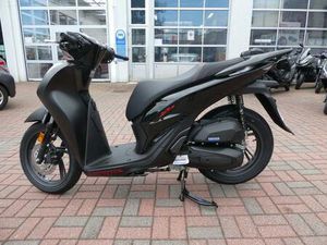 HONDA SH 125I MIT SMARTCASE 2025 SONDERAKTION