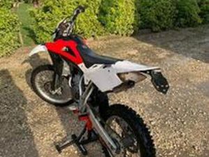 HUSQVARNA WR 125 2009 TARGATA