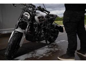 INDIAN DR. JEKILL & MR. HYDE KLAPPENAUSPUFF FTR 1200 S