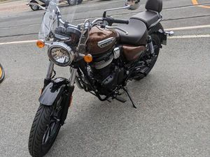 ROYALE ENFIELD METEOR 350 SUPERNOVA BROWN BRAUN CHOPPER MOTORRAD