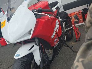 HONDA CBR1000RR SC59 PISTE ET ROUTE