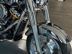 FAT BOY GRAY GHOST ICON 2025