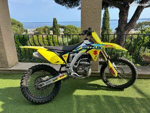250 RMZ 2015