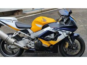 VENDO HONDA CBR 900 RR FIREBLADE (2000 - 01) USATA A LIVORNO (CODICE 9871938) - MOTO.IT
