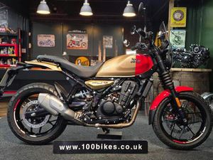 2025 ROYAL ENFIELD GUERRILLA 450 2,500 MILE'S EXTRA'S