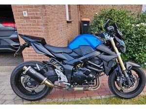 SUZUKI GSR 750 TOP ZUSTAND, VIELE EXTRAS