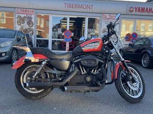 ② HARLEY DAVIDSON XL 883