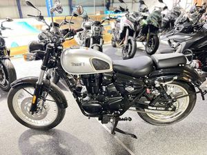 BENELLI IMPERIALE 400