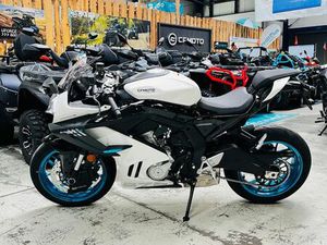 CFMOTO 675SR-R / AM LAGER