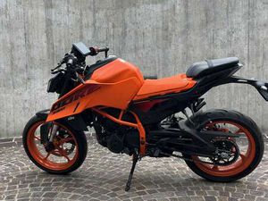 KTM 390 DUKE 30TH ANNIVERSARIO ARANCIONE