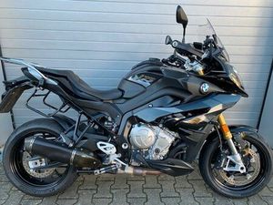 BMW S1000XR