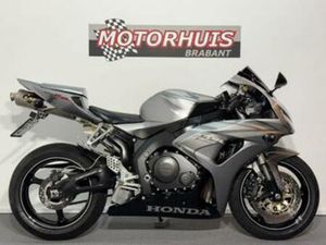 HONDA CBR 1000 RR FIREBLADE (BJ 2006) — MOTOREN | HONDA — MARKTPLAATS